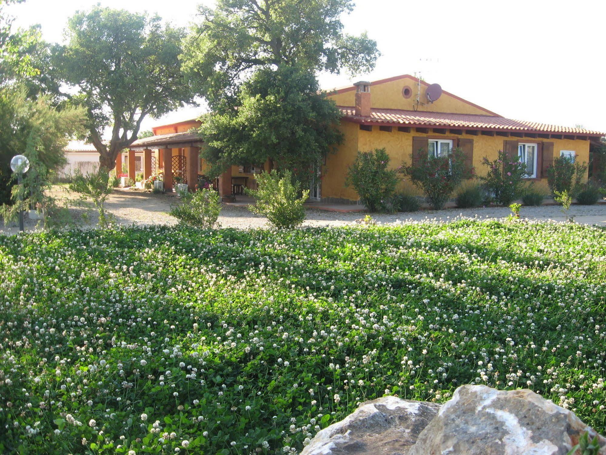 Agriturismo La Barca In Secca Olmedo Zewnętrze zdjęcie